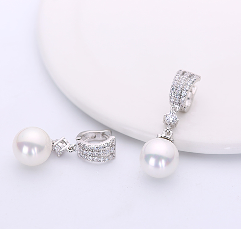 Sweet Pearl Earrings