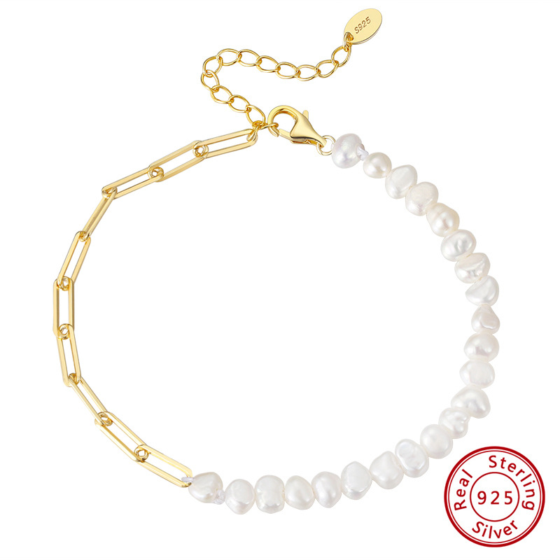 Classic Pearl Necklace