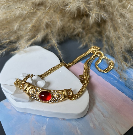 Bella Pendant Necklace