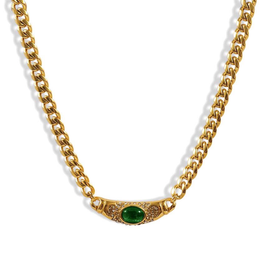 Bella Pendant Necklace